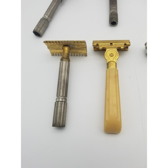Lot of Vintage Safety Razors & Parts Schick Ever Sharp Clix Gillette & More mens - Picture 2 of 7
